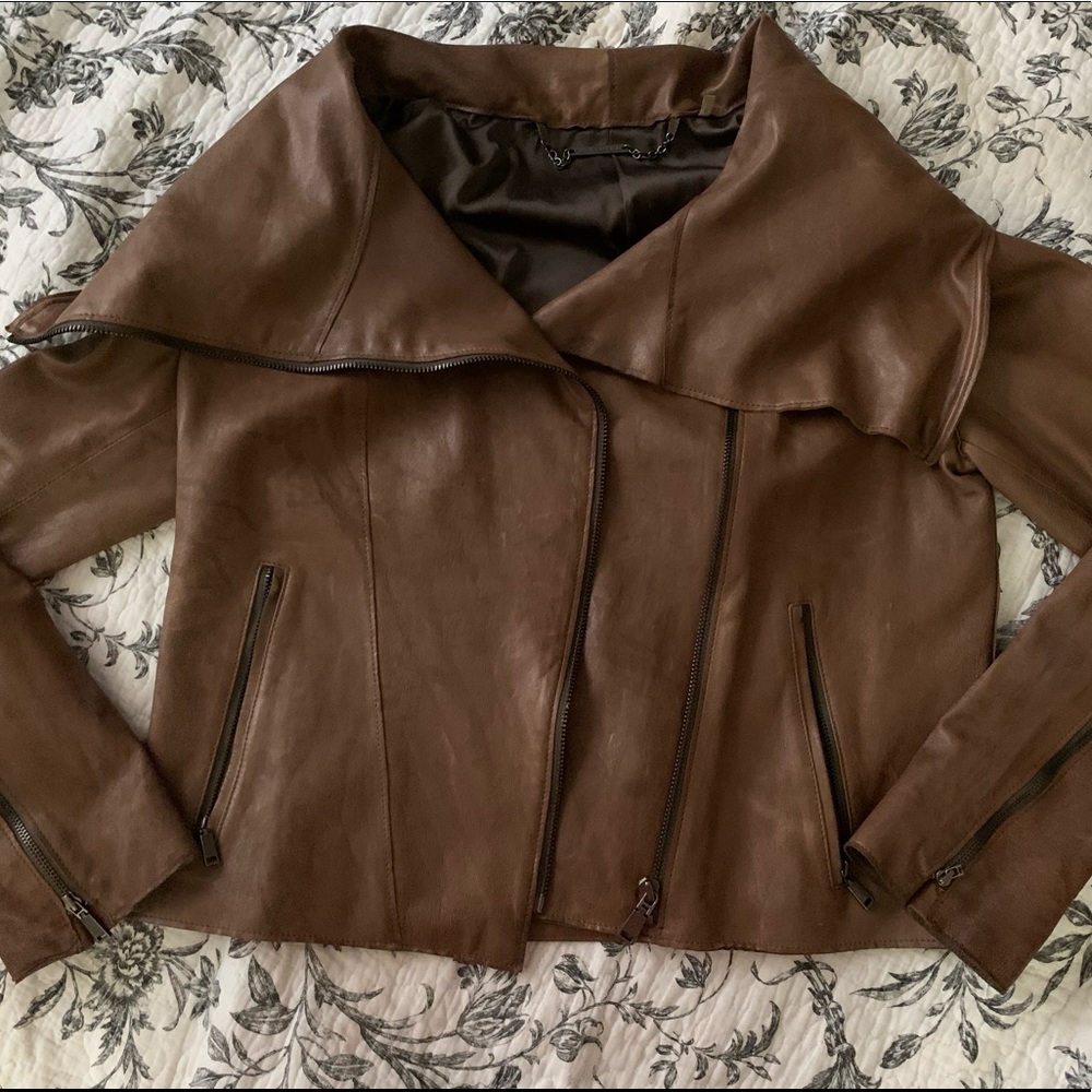 Elie Tahari 100% Lamb Leather Jacket, sz M, brown
